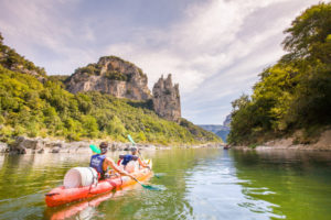 Loulou Bateaux à Vallon Pont d’Arc